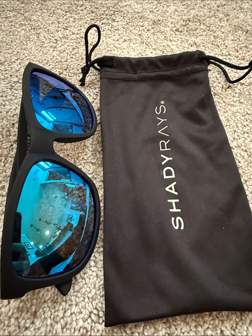 Shady Rays Signature Sunglasses - Picture 2 of 5